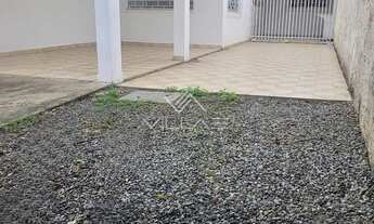 Imagem 4: Casa com 02 dormitórios e quintal amplo