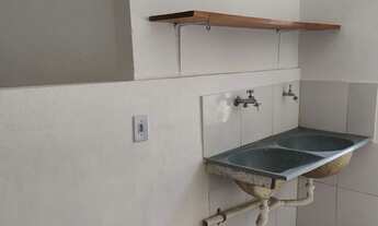 Imagem 2: Alugo AP Setor C 1/4 $600