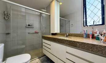 Imagem 3: Imóvel para venda possui 157 metros quadrados com 4 quartos em Ponta Verde - Maceió - AL