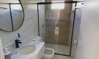 Imagem 8: Linda Casa Térrea 5 Suítes em Busca Vida