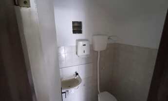 Imagem 4: Sala comercial, localizada na Av. Luiz Tarquínio Pontes, Lauro de Freitas, BA