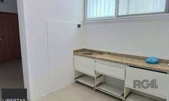 Imagem 7: Sala de frente com vaga