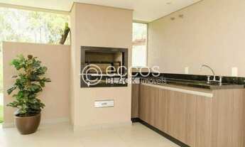 Imagem 2: Casa em condomínio para aluguel, 4 quartos, 3 suítes, 3 vagas, Alphaville Lagoa dos Ingles