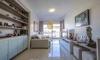 Imagem 2: Apartamento pé na areia, área privativa de 112m², 3 dormitórios (1 suíte), 2 vagas de gara