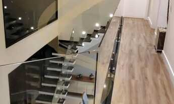 Imagem 7: Casa com 3 Suítes, Piscina Aquecida e Área Gourmet no Portal Horizonte