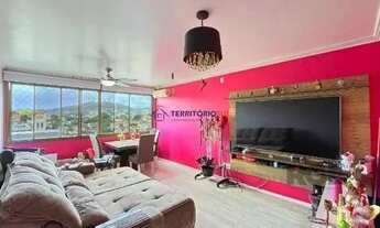 Imagem 5: Apartamento em Porto Alegre, no bairro Medianeira, com 3 dormitório(s), e 3 banheiros, à v