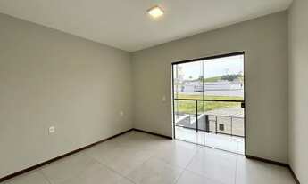 Imagem 7: Imovel amplo com 100m², contendo 02 dormitórios, sendo 01 com sacada, sala de estar, cozin