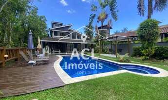 Imagem: Linda casa no Aldeia da Baleia