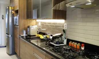 Imagem 5: Apartamento para aluguel possui 113 metros quadrados com 3 quartos em Costa Azul - Salvado