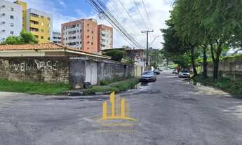 Imagem 3: Casa para Venda em Maceió, Cruz das Almas, 3 dormitórios, 3 banheiros, 6 vagas