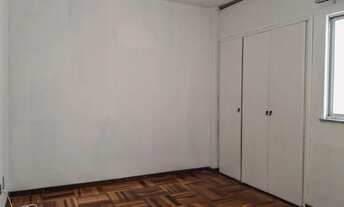 Imagem 5: 2 quartos com varanda e vaga coberta no Morro da Glória para locação