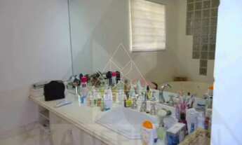 Imagem 4: Casa à Venda no Pacaembu - 3 Suítes - 4 Vagas - 600m² de Área Construída