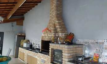 Imagem: Casa de condomínio em Rua Cisne Branco