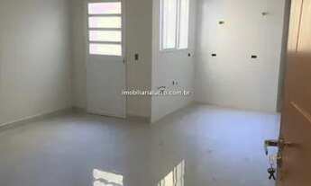 Imagem 1: Com Suíte! Excelente local, próximo ao Clube Aramaçan e os comércios!