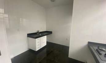 Imagem 4: Três quartos, suíte reformado no centro