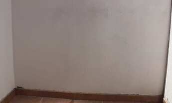 Imagem 4: Kitnet/ Casa- Próximo a Praça Brasil- Japão- Confiança- Botucatu - SP