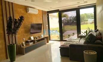 Imagem 3: Casa à Venda, Condomínio Residencial Fogaça com 3 Dormitórios sendo suítes ,4 Banheiros