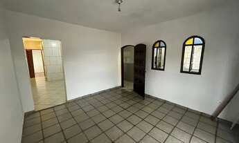 Imagem 5: Pequena casa em Carapicuíba