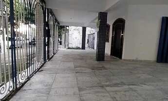 Imagem 3: Casarão de 1.100m2, com 2pav, 5 suítes, terraço, piscina, 3vgs - COM0089WG