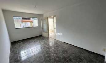 Imagem 7: Casa com 3 dormitórios para alugar, 230 m² por R$ 1.500/mês - Setor Garavelo - Goiânia/GO