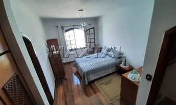 Imagem 6: Casa com 420m², 3 suítes, 5 banheiros e 8 vagas na região do Barro Branco