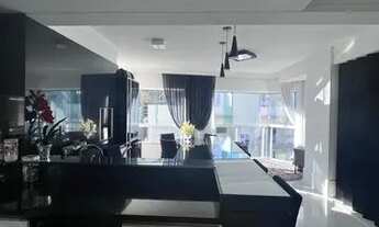 Imagem 4: Apartamento para venda tem 137 metros quadrados com 3 quartos em Centro - Balneário Cambor