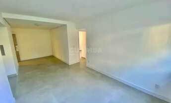 Imagem 3: Apartamento com 2 dormitórios sendo 1 suíte para alugar no bairro Passo d` Areia