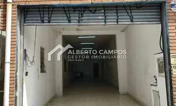 Imagem 2: Salão em localização privilegiada próximo das vias de acesso, com porta automática e muito