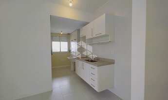 Imagem 6: Apartamento para venda tem 69 metros quadrados com 2 quartos em Abraão - Florianópolis - S