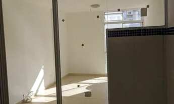 Imagem 3: Kitnet/conjugado para aluguel possui 25 metros quadrados com 1 quarto