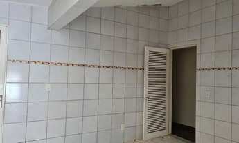 Imagem 6: Casa para vender com 4 quartos, 2 suites, em Candelária em Natal rn, lado da sombra