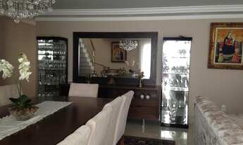 Imagem 7: Cobertura duplex para venda possui 350 metros quadrados com 4 quartos