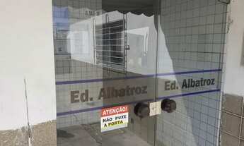 Imagem 5: Edf. Albatroz - Cordeiro - Rua Atraz da Quadra do Colegio Anglo