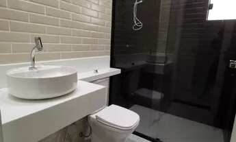 Imagem 2: Casa de condomínio sobrado para venda tem 274 metros quadrados com 4 quartos