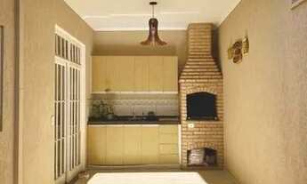 Imagem: Casa com dois dormitórios e área gourmet