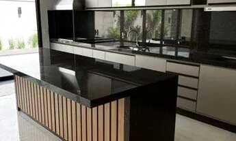 Imagem 7: Casa para venda em condomínio fechado com 03 suítes e piscina