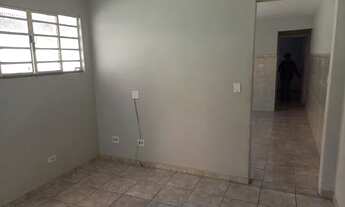 Imagem 2: Casa residencial ou comercial frente para Avenida, 60 metros quadrados, com 2 quartos em J