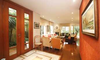 Imagem 3: Sobrado para venda possui 312 metros quadrados com 4 quartos em Sumaré - São Paulo - SP