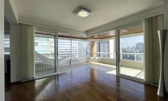 Imagem 2: Reformado, varanda em "L" com vista incrível no Brooklin!