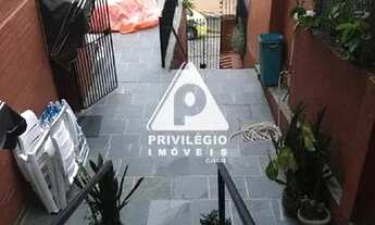 Imagem 2: Casa de rua à venda, 2 quartos, Santa Teresa - RIO DE JANEIRO/RJ