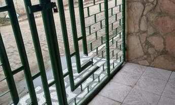 Imagem 4: Vendo esse prédio no centro de berimbau !