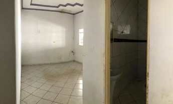 Imagem 7: Casa Térrea 3 Q com 1 Suíte - Botafogo / Nerópolis Casa de Rua com 3 Quarto(s) e 2 banheir