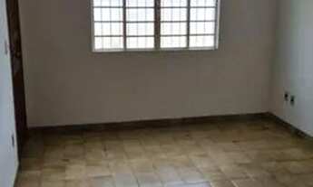 Imagem 5: 3 dormitórios com armários, churrasqueira, banheiro, quarto de despejo e quintal