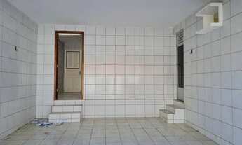 Imagem 5: Casa para vender com 4 quartos, 2 suites, em Candelária em Natal rn, lado da sombra