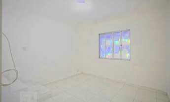 Imagem 2: Casa para Aluguel - Parque Jandaian, 2 Quartos, 100 m2