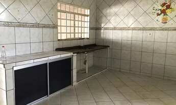 Imagem 2: Casa Térrea 3 Q com 1 Suíte - Botafogo / Nerópolis Casa de Rua com 3 Quarto(s) e 2 banheir