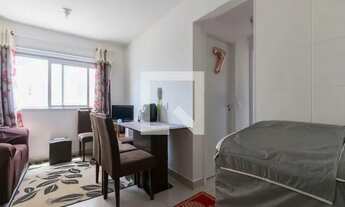 Imagem 3: Apartamento para Aluguel - Itaquera, 2 Quartos, 32 m2