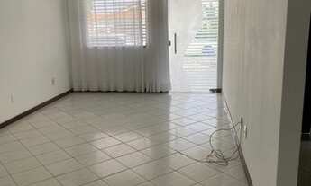 Imagem 5: Casa para aluguel possui 350 metros quadrados com 3 quartos