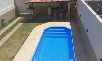 Imagem 2: Lazer de fim de semana com sua família ou amigos Nesta Casa Estilosa na Redinha Nova