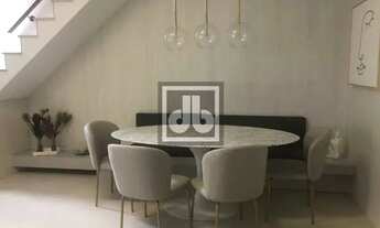 Imagem 5: MÉIER - EXCELENTE CASA DE VILA - 3 QUARTOS(1 SUÍTE) - TERRAÇO COM CHURRASQUEIRA - VAGA NA